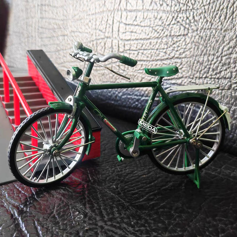 1:10 Scale Die-Cast Alloy Mini - Picture Of Mountain Biking recension och pris